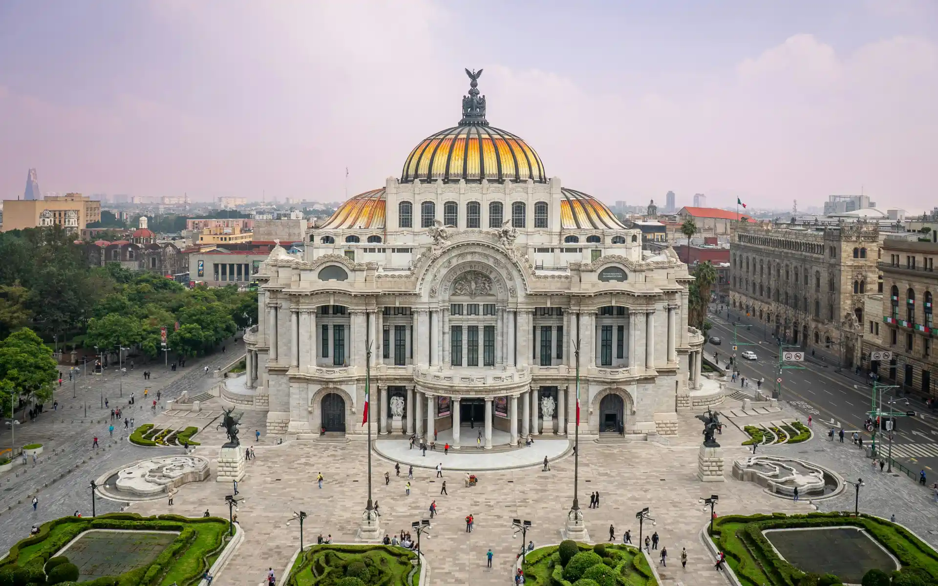 Palacio de Bellas Artes in Mexico City